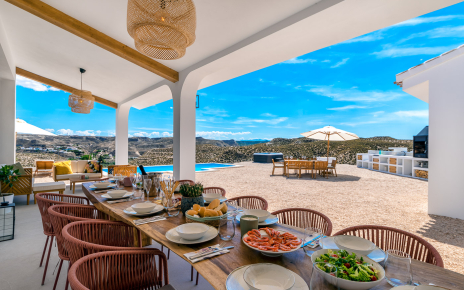 Furnished porch for outdoor meals